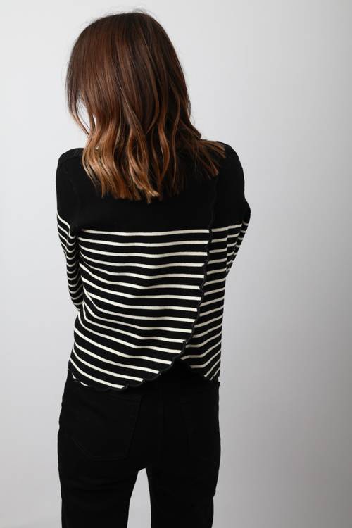 Pull à rayures noir 3